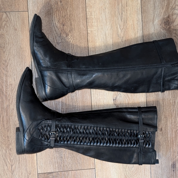 Black Knee-High Women's Boots - Picture 3 of 10